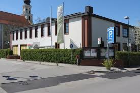 In 1931, the order of kurhaus der barmherzigen brueder (brothers of mercy schärding), opened the doors to the medical spa kurhaus schaerding as part of their mission to support guests in leading a healthy life. Wif Scharding