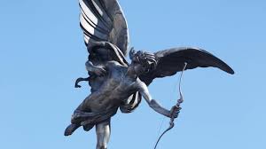 But behind the now iconic, almost hackneyed, sculpture is a history of controversy, hooliganism, errors and ruined careers. Piccadilly Circus Public Square Visitlondon Com