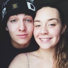 Aj Vinson (@vinson_aj)