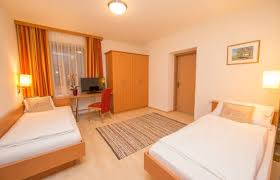 Hotel glasererhaus, zell am see: Freizeitangebot Und Unterkunfte Zell Am See