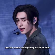 Sunghoon dan Cai Xukun: Pesona Dua Idol Kpop