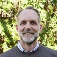 Helen Karas's Instagram, Twitter & Facebook