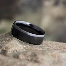 Schwarzer Ehering