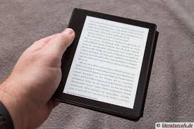 Kindle Oasis Im Ausfuhrlichen Test Lohnt Der Kauf Des Coolen Luxus Readers Literaturcafe De