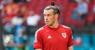 Gareth frank bale is a welsh professional footballer who plays as a winger for la liga club real madrid and the wales national team. Tottenham Real Madrid Nouvelle Revelation Sur L Avenir De Gareth Bale