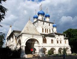 Мiръ россия москва храм казанской иконы божией матери в коломенском (москва). Moskva Cerkov Kazanskoj Ikony Bozhiej Materi V Kolomenskom