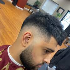Ice and 6’4s , ., ., ., ., ., ., #barber #barberlife #barbershop  #populardemandbarbershop #sharpfadefreshman #shotoniphone #nastybarbers  #tonyandguy #london #newhavenct #milfordct
