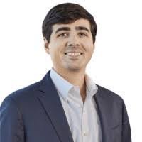 Karen Pavlovich's Instagram, Twitter & Facebook