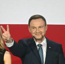 Maybe you would like to learn more about one of these? Polen Andrzej Duda Wird Als Prasident Vereidigt Welt