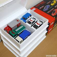 トミカの収納アイデア 100均の木製棚や持ち運びケースの活用法 ブログレポート 収納 アイデア 収納 アイデア 100均 インテリア 収納