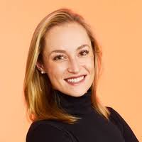 Olivia Lipski Senior Reviews Writer & Analyst