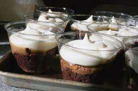 Top olive garden chocolate mousse dolcini recipes and other great tasting recipes with a healthy slant from sparkrecipes.com. Dolcini From The Olive Garden I Make Things