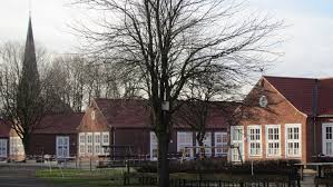 Problem melden eintrag bearbeiten anbieterkennzeichnung. Datei Dinklage Kardinal Von Galen Schule Jpg Wikipedia