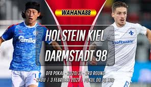 Die pressekonferenz nach dem auswärtssieg im pokalspiel bei dynamo dresden. V3oypnbcf0gjum