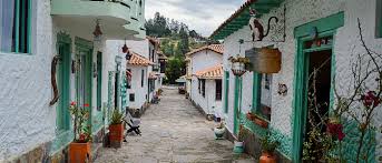 La communauté internationale doit réagir face à cette terreur permanente dans un pays qui sombre dans. Les 10 Plus Beaux Villages De Boyaca En Colombie Arawak Colombie