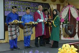 It is located on the southeast of kedah, bordering penang. Kpm On Twitter Pelancaran Kolej Tingkatan 6 Mod 1 Pada 22 Mei Di Kulim Najibrazak Zahid Hamidi Mahdzirkhalid Pkamalanathan