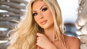 Hooters bartender Grace Burchett reveals how she got in shape for the 2023  calendar