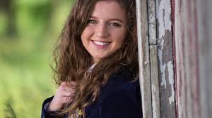 ❗️Now Booking 2021 Seniors❗️, We’re excited to offer EARLY BIRD PRICING  this year! Reserve your date by May 1st, 2020 to receive $50 off your  session fee. Don’t miss your chance, only limited spots ...