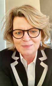 Laura Wingo's Instagram, Twitter & Facebook