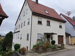 Umzug in und nach neuffen. 4 Zimmer Wohnung Zu Vermieten 72639 Neuffen Kappishausern Neuffen Mapio Net