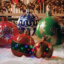 Maybe you would like to learn more about one of these? This Season Try New 20 Unique Ways To Decorate With Christmas Lights Khbuzz