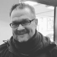 Tim Nall's Instagram, Twitter & Facebook