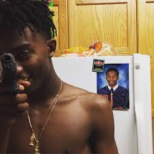 Loosies like broke boi and fetti, which were made while working retail at h&m, catapulted carti from atlanta's underground into asap rocky's circle —rocky signed carti to. Playboi Carti Photos 244 Of 278 Last Fm