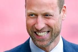 Queen Elizabeth II: Buckingham Palace confirms Ladbrokes Coral Donal McCabe  to join staff