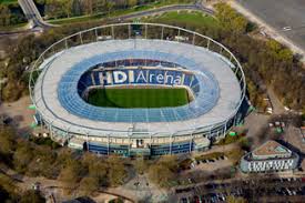 Kérjen árajánlatot budapest közelében található sportcsarnok, sportaréna. Puskas Ferenc Stadion Budapest Ungarn