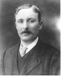 The story of Henry Strachan b. 1873 and Helen McCrae b. 1875 and their  children