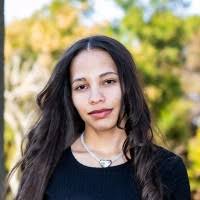 Elisha Samson's Instagram, Twitter & Facebook