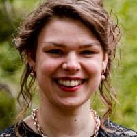 Jackie Walraven's Instagram, Twitter & Facebook