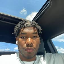 Floyd Mckinney III (@trey.3xs) • Instagram photos and videos