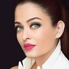 Aishwarya Rai Www Facebook Com Ilovehotandcutecelebrities Aishwarya Rai Aishwarya Rai Bachchan Beautiful Indian Actress