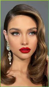 Iris Aragon (irisaragon)