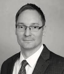 Luke Curran is an intellectual property attorney in Dinsmore's Chicago  office.