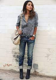 Wir verraten euch, wie man stiefel richtig stylt und ob die hose rein oder raus soll. Hose Rein Oder Raus Wie Du Stiefel Stiefeletten Ankle Boots Jetzt Richtig Stylst Mode Outfit Undone Look