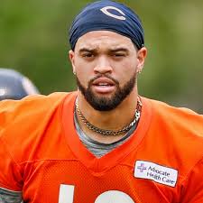 Everyone Is Saying The Same Thing After Caleb Williams' Dad Revealed Story  About His Son Not Being Into Girls Full story via 🔗 in comments. 👇