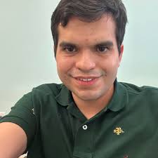 From blueprints to battle stations. On the top: the real USS Montana. On  the bottom: her full might realized in World of Warships.