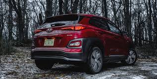It has a ground clearance of 158 mm and dimensions is 4205 mm l x 1800 mm w x 1570 mm h. 2019 Hyundai Kona Electric An Affordable Ev That Has Serious Epa Range