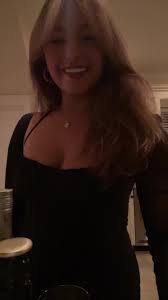 Allison (@_allisonln)