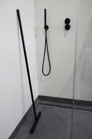 vloerwisser mat zwart sanitair douchevloer douches