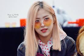 190922 수원 팬사인회 류진 Ryujin 세상 귀여웠던 류진이😇 그런데 분위기가.....와 #류진 #RYUJIN #있지 #ITZY  #믿지 #MIDZY #ITZY_ICY #수원팬사인회 📸pizza season