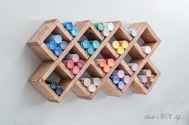 This is another small wood project that involves the use of recycled pallet wood. 26 Simple Scrap Wood Projects For Beginners Anika S Diy Life