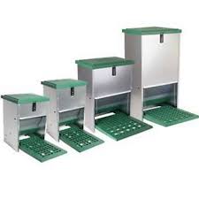 Automatic Chicken & Duck Treadle Feeder - Feedomatic 26 Pounds