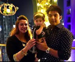 When and where ginni chatrath was born? Kapil Sharma Is Going To Be Father Again Wife Ginni Chatrath Is Pregnant For The Second Time
