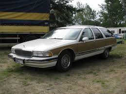 Youtube's largest collection of automotive variety! Grossraumlimousine Buick Roadmaster Estate Wagon Forbes Aus Dem Landkreis Prignitz Beim 13 Perleberger Oldtimer Und Militarfahrzeugtreffen Flugplatz Fahrzeugbilder De