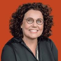 Sandra Dreyer's Instagram, Twitter & Facebook