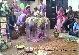 We did not find results for: Seni Budaya Tradisi Daerah Jawa Tedak Siten Mudun Lemah