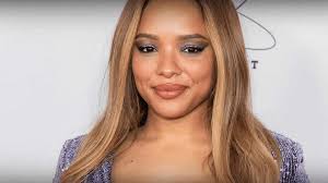 Sisi Stringer Biography: Boyfriend, Age, Net Worth, Siblings, Parents,  Height, Movies, TV Series